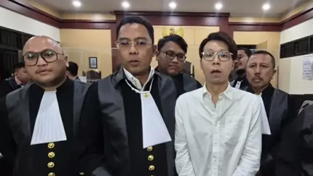 Richard Lee Curhat Lelah Menunggu